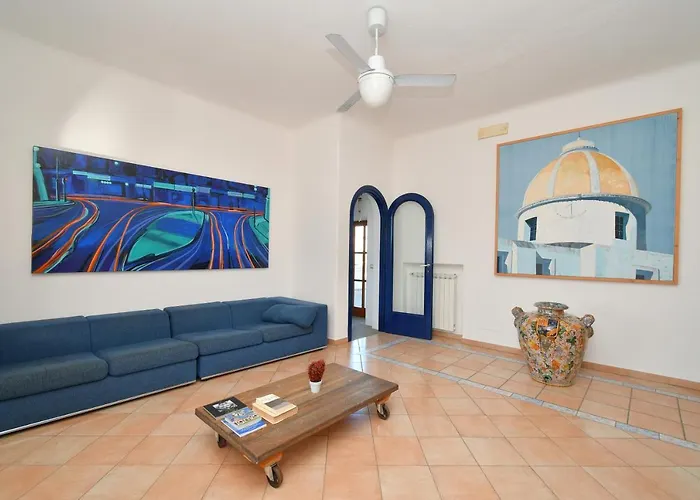 بيت ضيافة Regine Con Terrazza A Forio Forio di Ischia